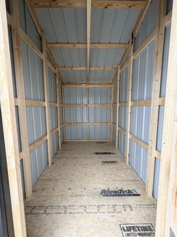 IMG_0427 10x20 Animal Shelter (Built Strong)
