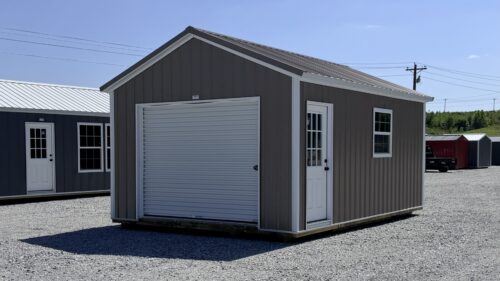 IMG_1659 14x20 Garage
