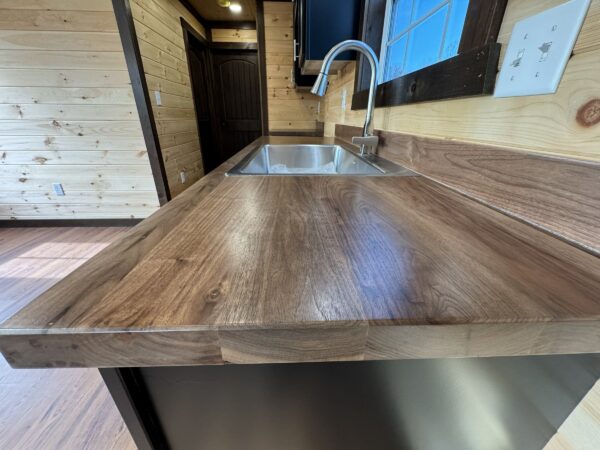 IMG_1766 Cabin 14x34