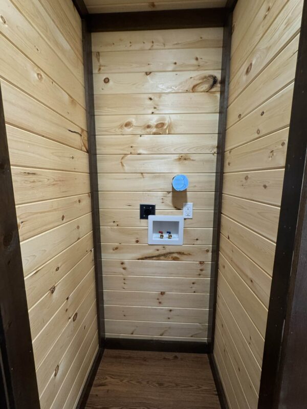 IMG_1781 Cabin 14x34