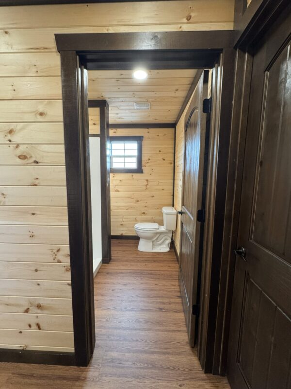 IMG_1786 Cabin 14x34