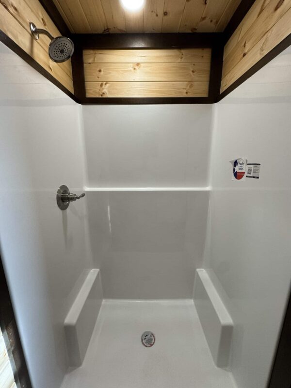 IMG_1794 Cabin 14x34