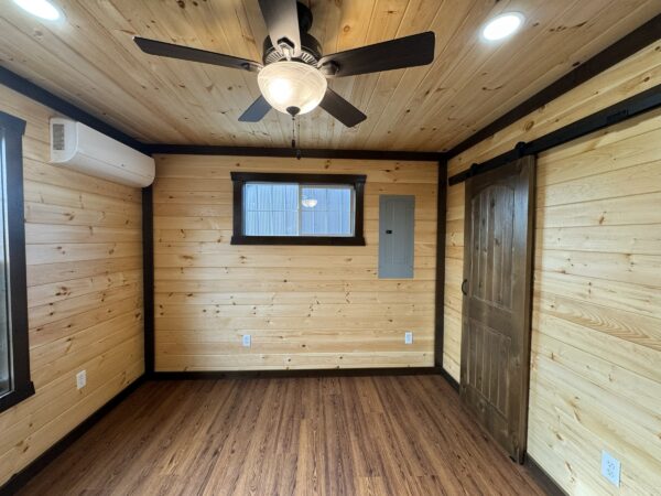 IMG_1809 Cabin 14x34
