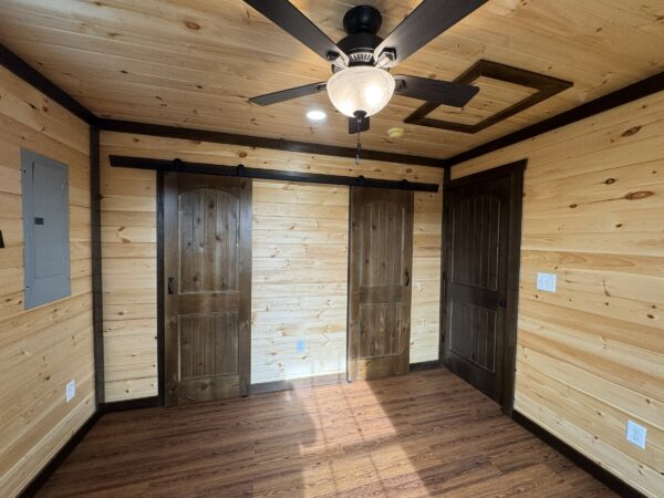 IMG_1817 Cabin 14x34